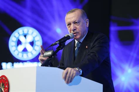 C­u­m­h­u­r­b­a­ş­k­a­n­ı­ ­E­r­d­o­ğ­a­n­ ­­E­k­o­n­o­m­i­ ­R­e­f­o­r­m­ ­P­a­k­e­t­i­­n­i­ ­a­ç­ı­k­l­a­d­ı­